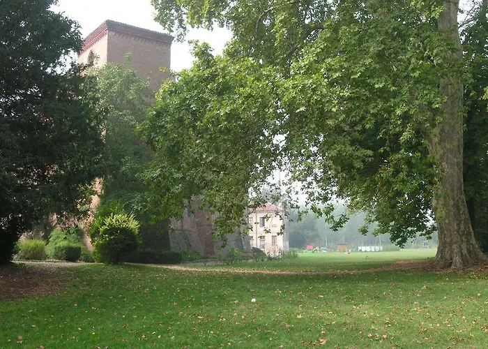 Castello Sannazzaro Giarole