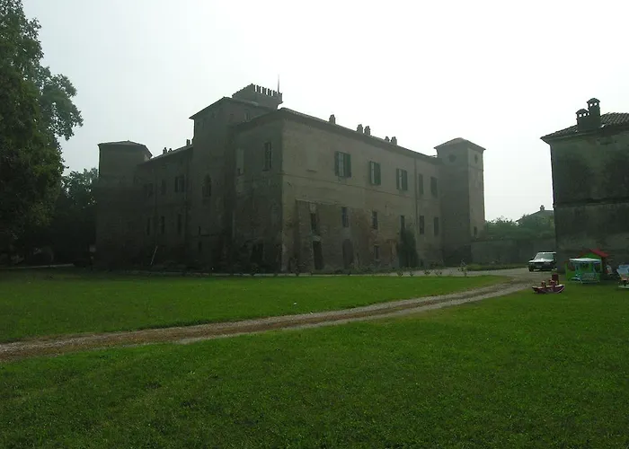 Castello Sannazzaro